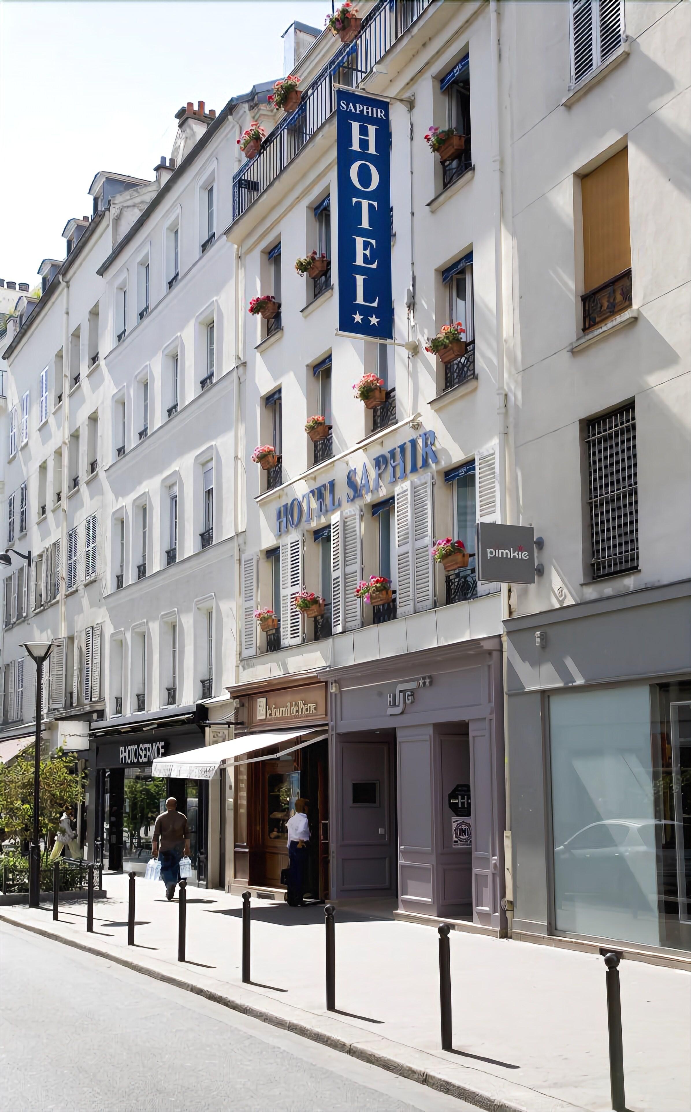 Hotel Saphir Grenelle 3*