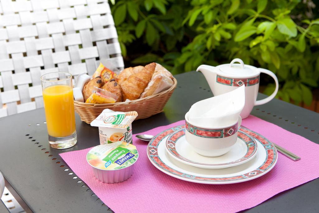 Saphir Grenelle Hotel